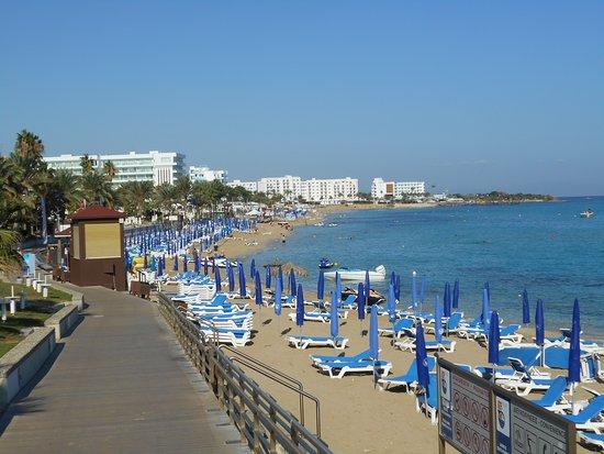 Promenada nadmorska w Protaras